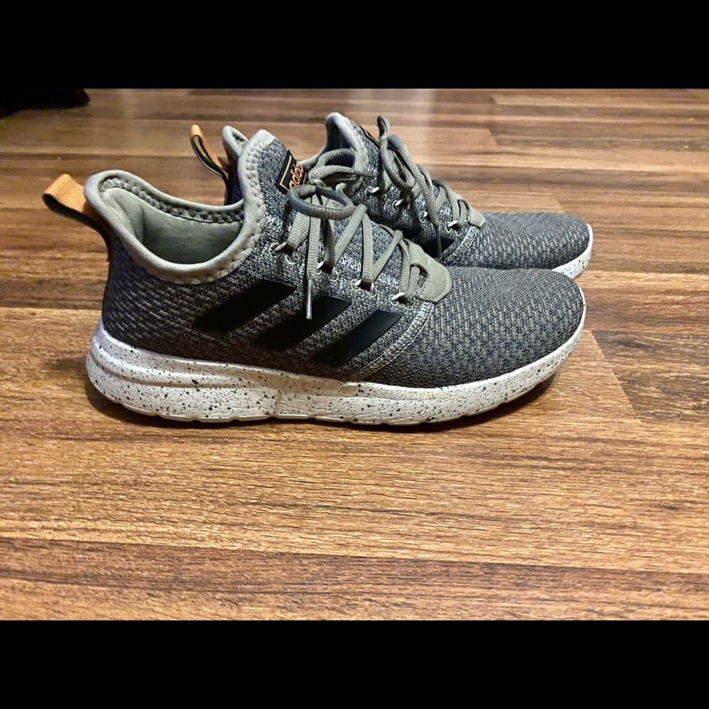 Men’s adidas lite racer shoes